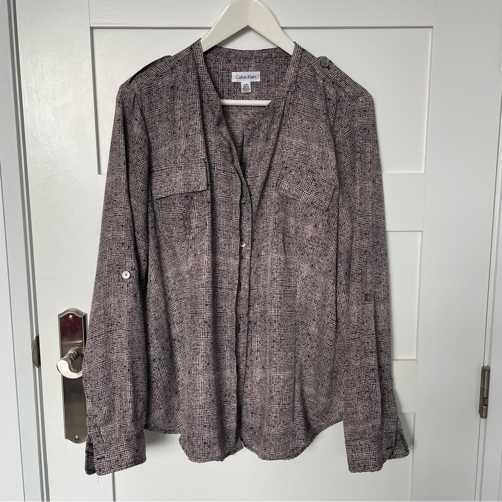 Stylish Button-Down Shirt by Calvin Klein